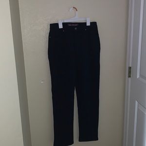 Gloria Vanderbilt Straight Leg Jeans